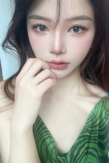 姐姐的朋友3中文字线观高清